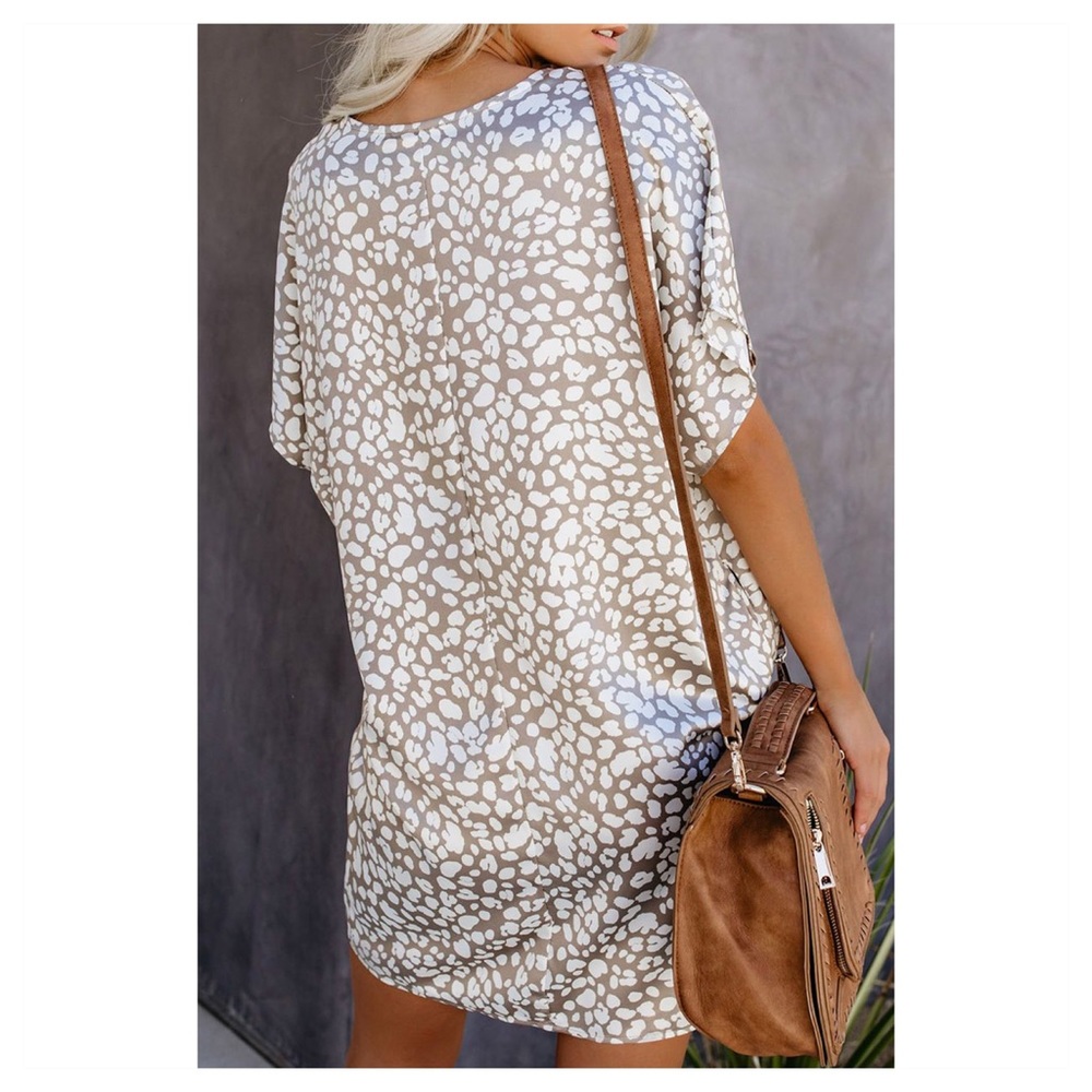 🆕 v-neck leopard dress - Picture 4 of 4